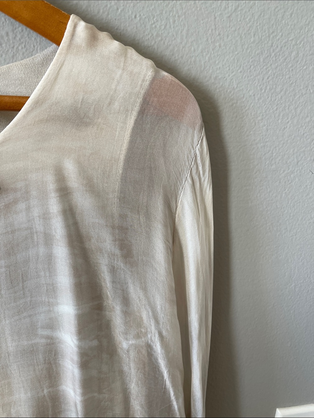 Italian Silk blend Cream Ruffle Hem Blouse - Picture 6 of 14